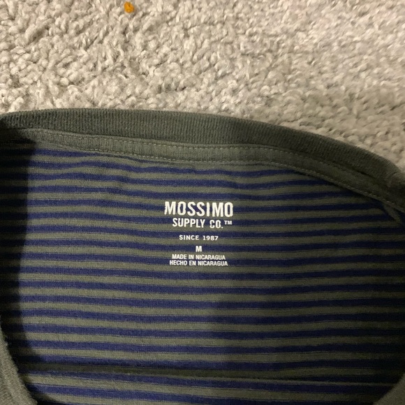 T-shirt - Picture 3 of 3